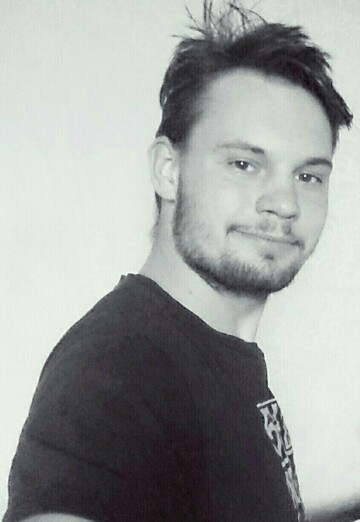 Моя фотография - Алексей, 31 из Сморгонь (@alexeyfrolik1993)