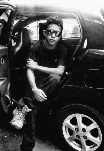 Моя фотография - Haris Mbl, 25 из Джакарта (@harismbl)