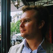 Максим, 42, Москва