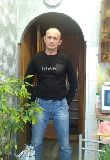Моя фотография - Алексей, 40 из Ярославль (@aleksey548603)