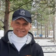 Константин 48 лет (Овен) хочет познакомиться в Новоаганске