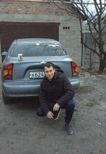 Моя фотография - владислав, 26 из Донецк (@vladislav38034)