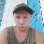 Илья, 23, Кочубеевское