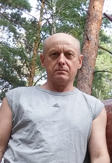 Моя фотография - Андрей, 68 из Озерск (@andrey337266)