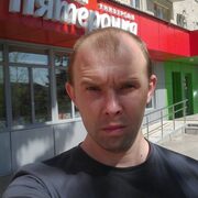 Михаил, 38, Кирс
