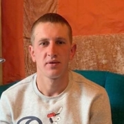 Максим, 29, Магадан
