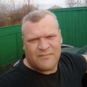 Алексей Головченко, 24, Зверево