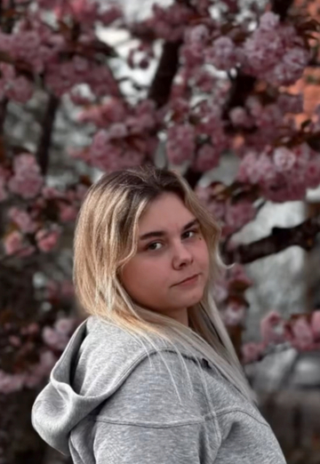 Melania (@melania75) — my photo № 1