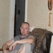 Николай, 45, Волхов