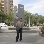 Олег, 39, Троицкое