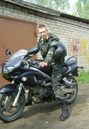 Моя фотография - Владимр, 35 из Борисов (@vladimr328)