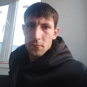 Артем, 30, Васильево