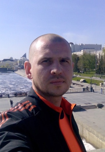 Моя фотография - Миха, 41 из Каменск-Уральский (@fj27amc3x2)