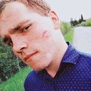 Евгений, 23, Игра
