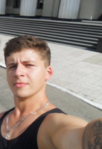 Моя фотография - Дмитрий, 28 из Брест (@dmitriy225230)