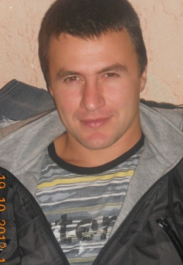 Моя фотография - vladimir, 43 из Зугрэс (@homerenchuk)