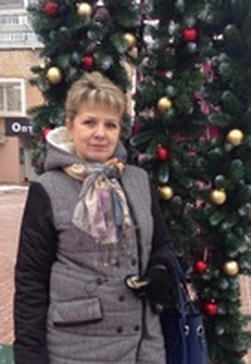 Моя фотография - Лариса, 60 из Харьков (@larisa38298)
