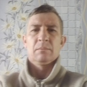 Василий, 42, Троицк