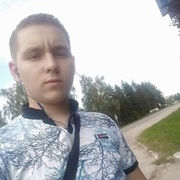 Ваня, 20, Белоусово