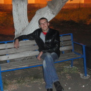 александр, 32, Октябрьское