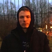 Дима, 19, Гурьевск (Калининградская обл.)