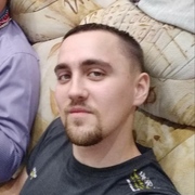 Андрей, 26, Людиново