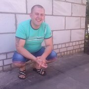Геннадий Жихарев, 31, Стародуб