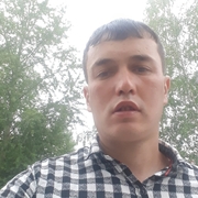 Назир Хамроев, 33, Нытва