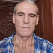 Валерий, 62, Снежногорск