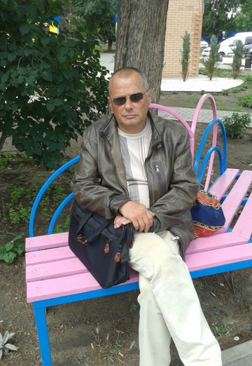 Моя фотография - Владимир, 61 из Зверево (@vladimir71805)