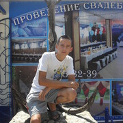 Андрей, 26, Калач