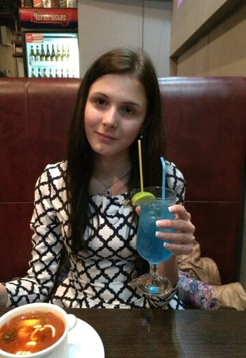Моя фотография - Валентина, 27 из Киев (@valentina15571)