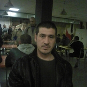 aleksey, 42, Рублево