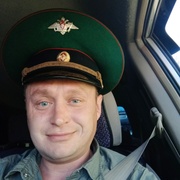 Максим, 38, Омск
