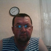 Боровой Олег, 54, Кировский