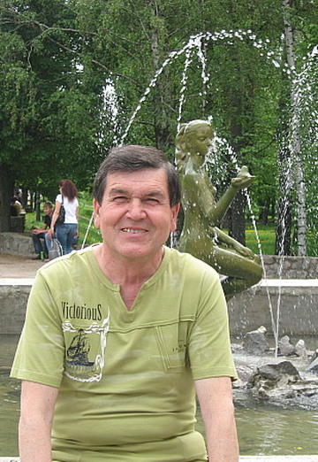 Моя фотография - Валерий, 72 из Киев (@esmeneev11)