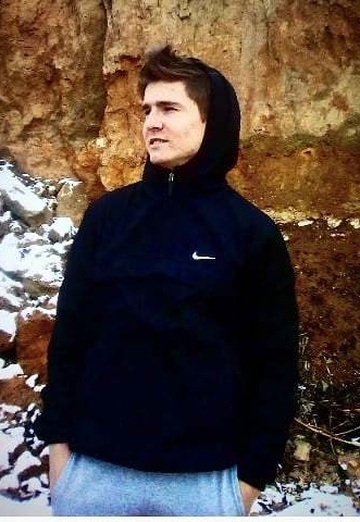 Моя фотография - Денис, 21 из Горностаевка (@denis256741)