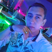 Дмитрий, 22, Некрасовка