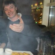 Николай, 32, Кировск