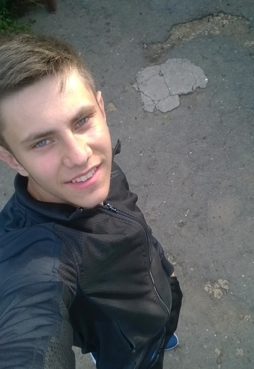 Моя фотография - Максим, 24 из Николаев (@maksim167199)