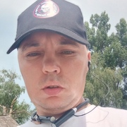 Иван, 30, Курск