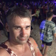 Леонид, 45, Петергоф