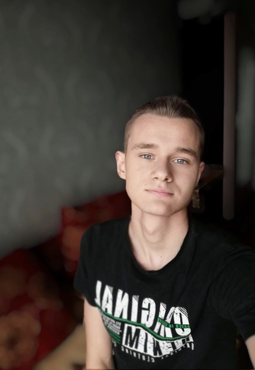 Моя фотография - Андрей Петров, 21 из Оренбург (@andreypetrov266)