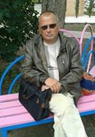Моя фотография - Владимир, 61 из Зверево (@vladimir8190864)