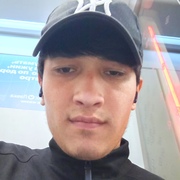 Илхом, 23, Москва