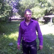 Василий, 32, Слободской