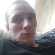 Александр, 21, Липецк