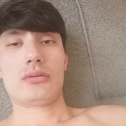Гарик, 24, Владимир