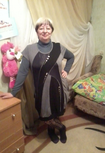 Моя фотография - Елена, 65 из Алчевск (@elena63473)