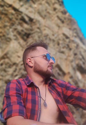 Dima (@dmitriypiramorphix) — my photo № 1